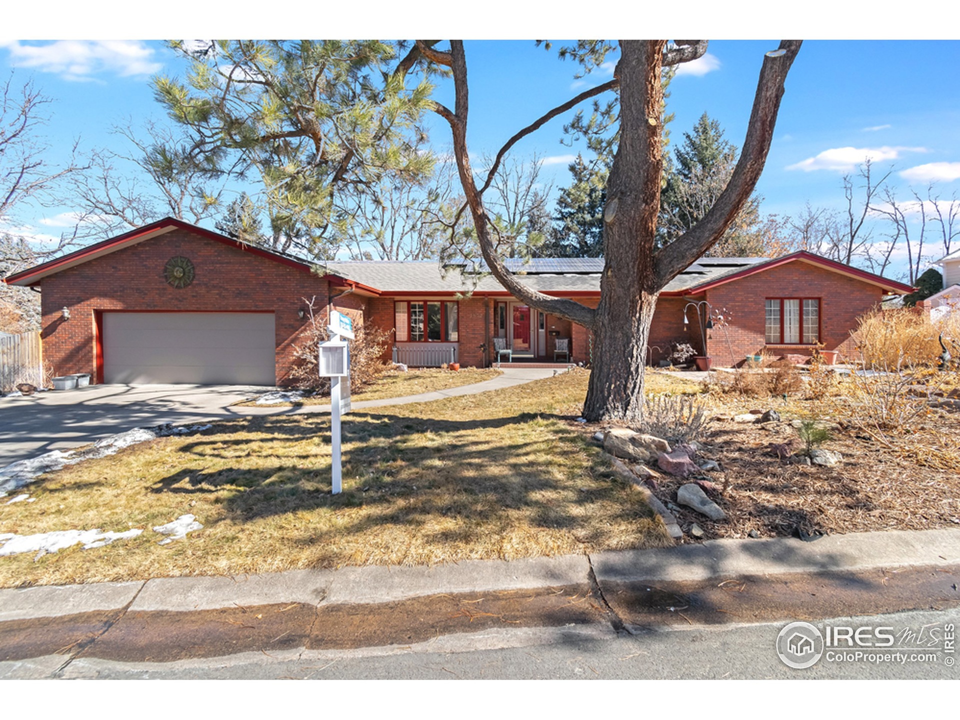 Welcome to 1832 Pinecrest Lane