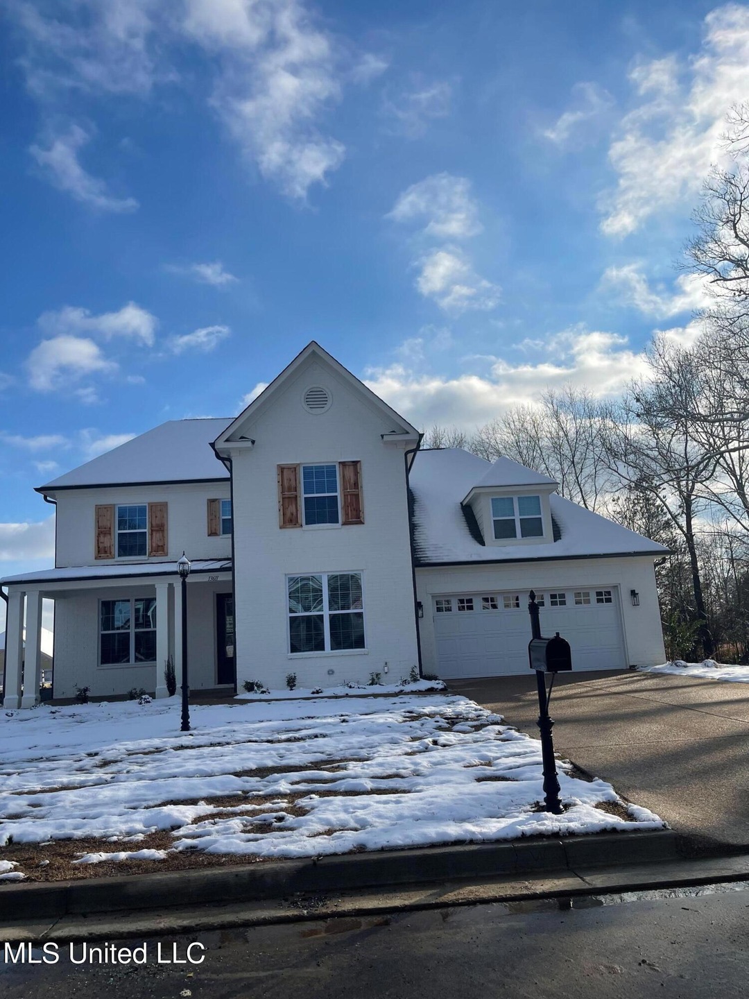 lot 572