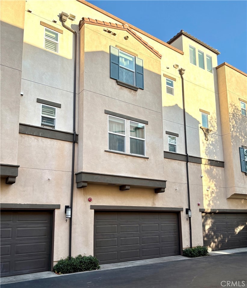 645 W Foothill Blvd unit 10, Glendora, CA 91741 - photo 1