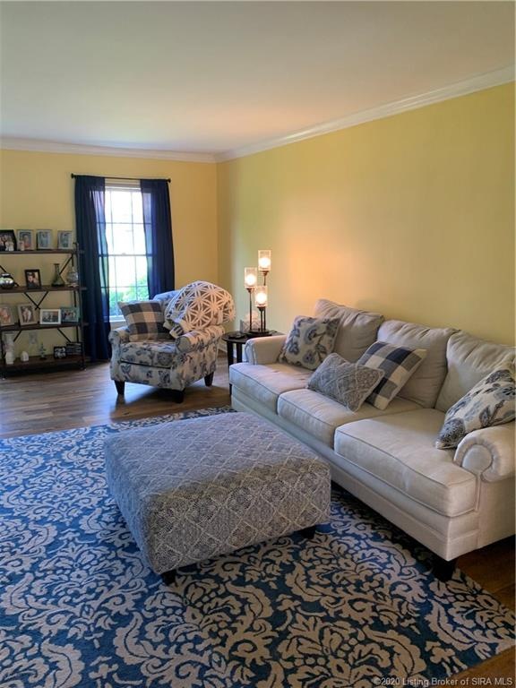 6208 Covey Ct, Floyds Knobs, IN 47119 - photo 1