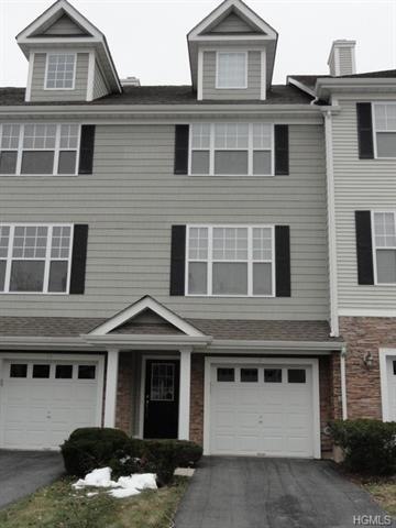 12 Putters Way, Middletown, NY 10940 - photo 1