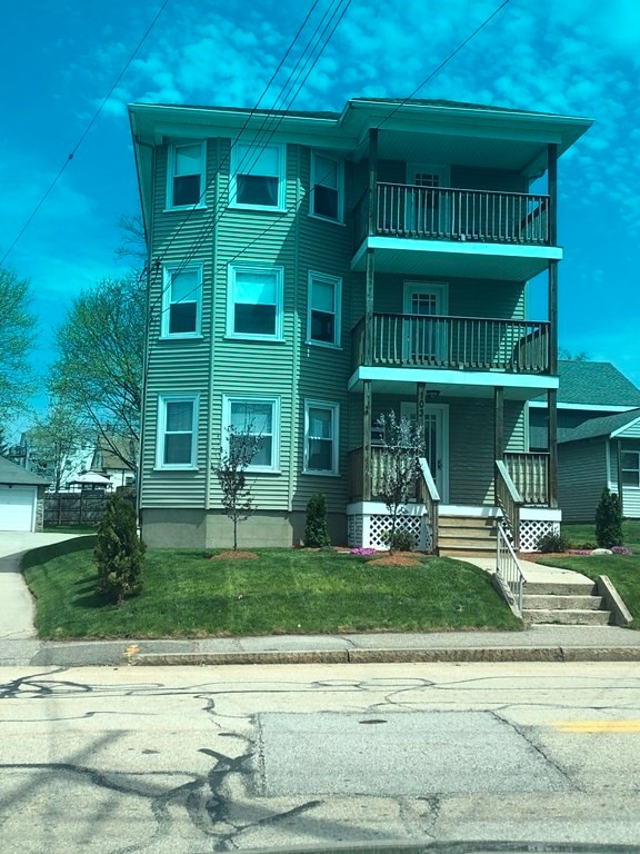 103 Lake St unit 2, Webster, MA 01570 - photo 1