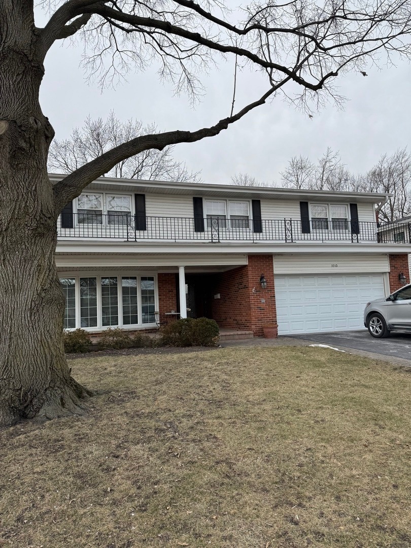 1010 Meadowlark Ln, Glenview, IL 60025 - photo 1