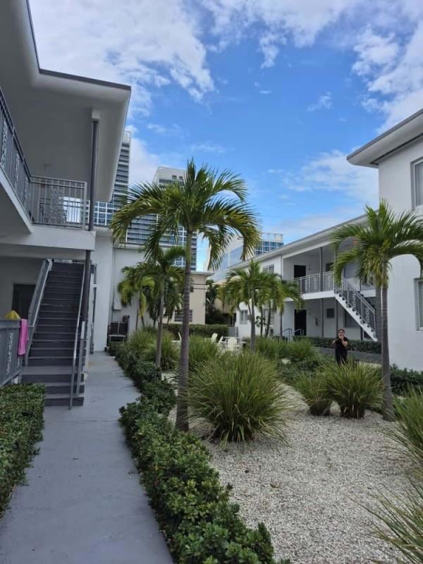 350 69th St unit 1, Miami Beach, FL 33141 - photo 1