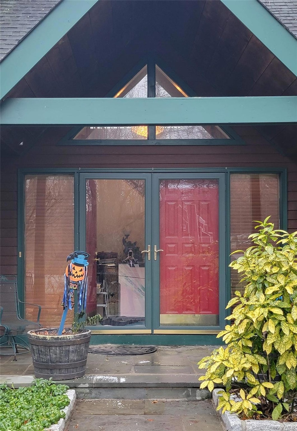 4 Greenlawn Rd, Cortlandt Manor, NY 10567 - photo 1