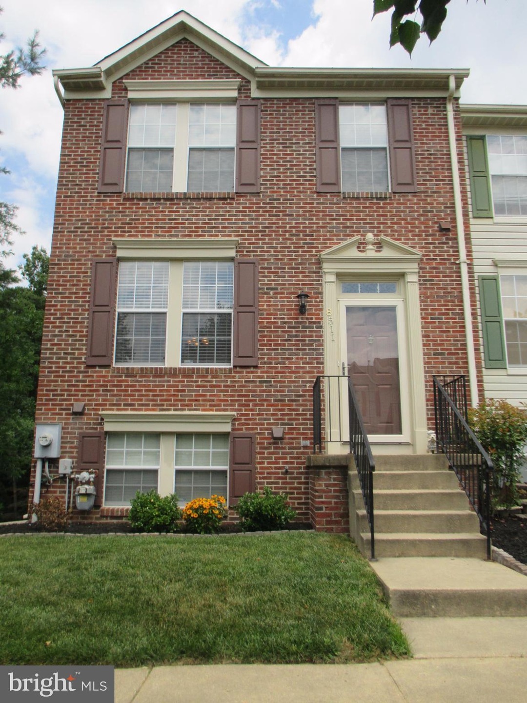 8511 Pine Meadows Dr, Odenton, MD 21113 - photo 1