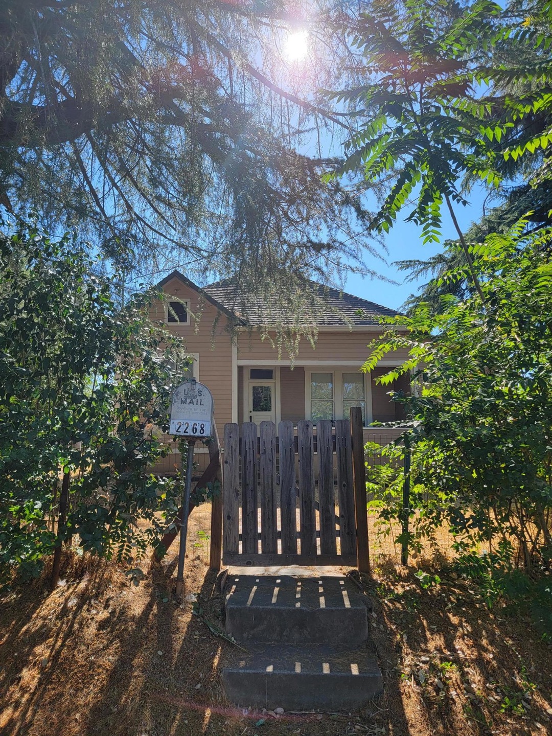 2268 Waldon St, Redding, CA 96001 - photo 1