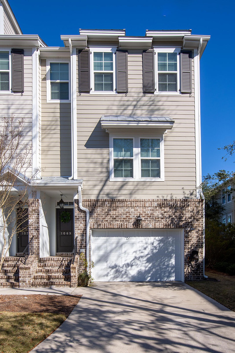 1069 Bowman Woods