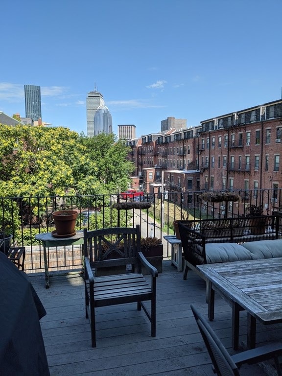 447 Shawmut Ave unit 3, Boston, MA 02118 - photo 1