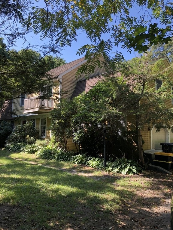 4 Widows Cove Ln, Wareham, MA 02571 - photo 1