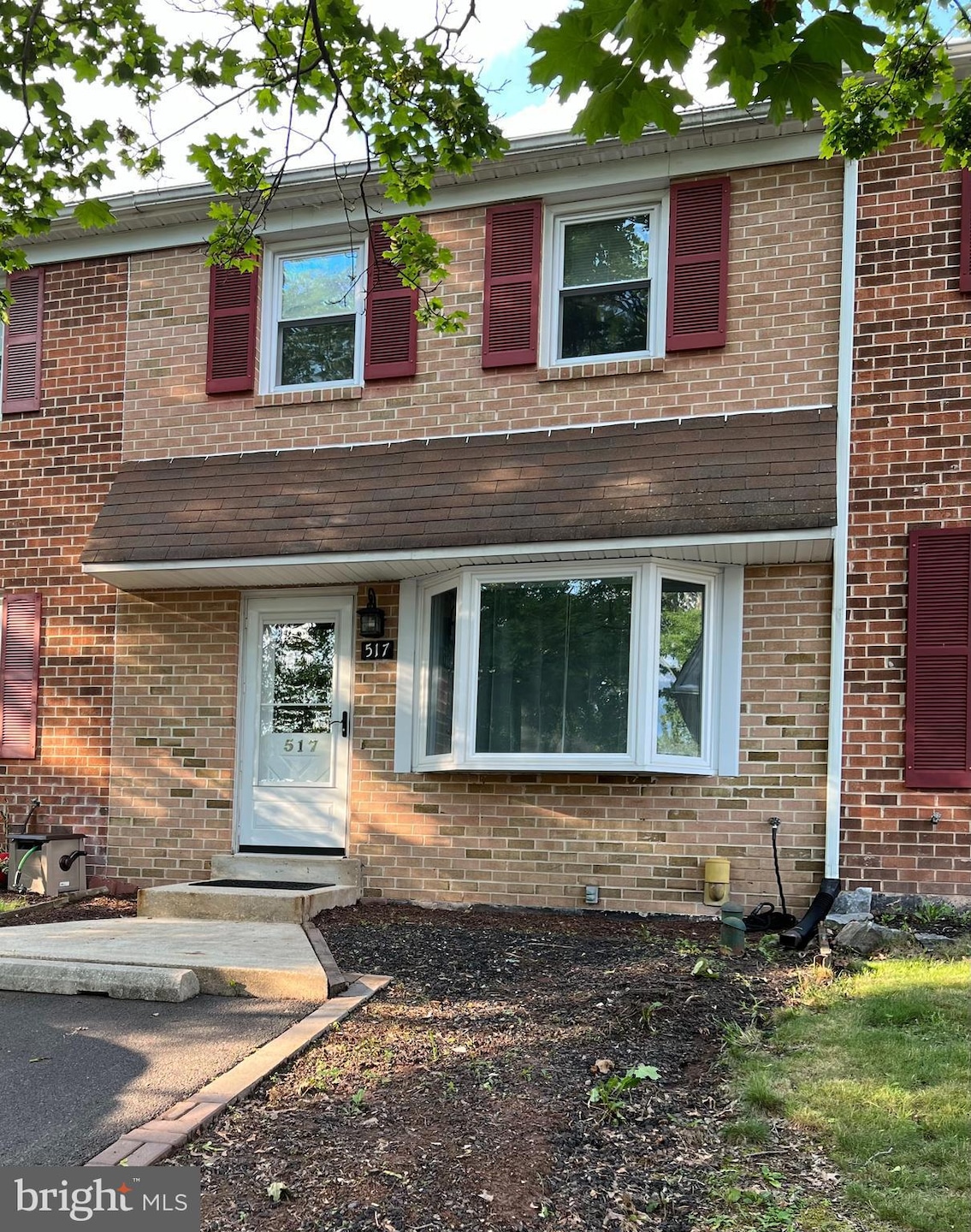 517 Portsmouth Ct, Sellersville, PA 18960 - photo 1