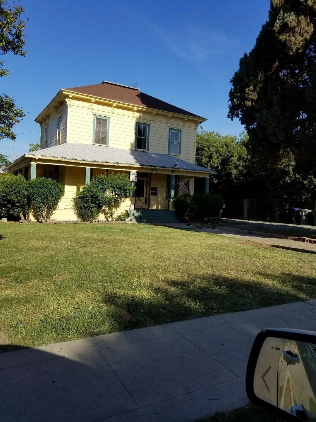 807 S. COURT ST. (6 UNITS)