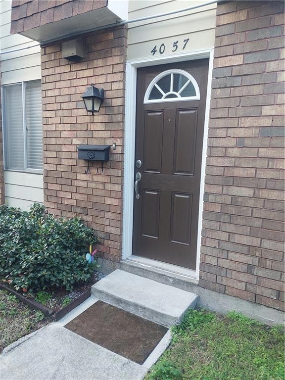 4057 Division Corner unit
