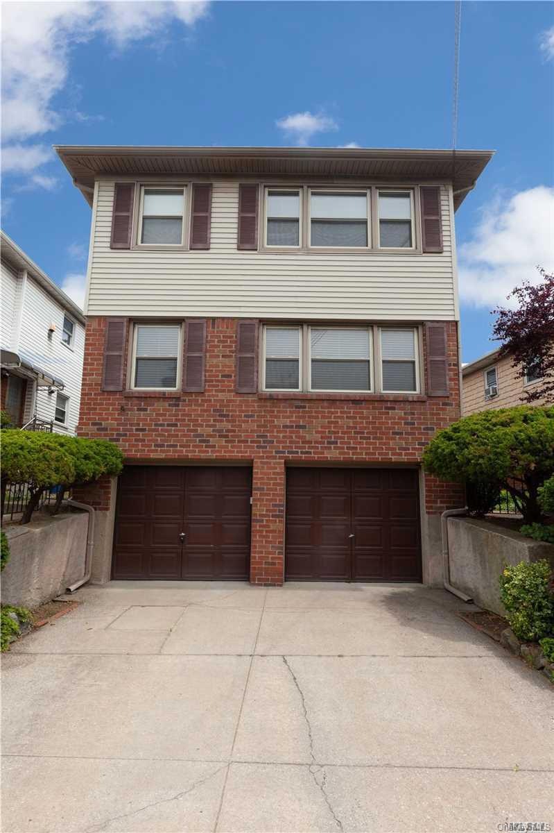 24-23 Parsons Blvd, Flushing, NY 11357 - photo 1