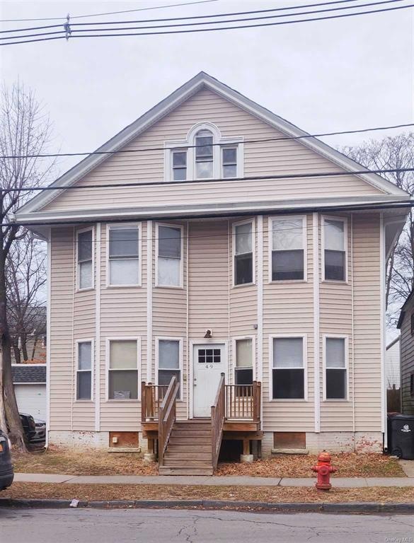 49 Thompson St unit 1E, Poughkeepsie, NY 12601 - photo 1