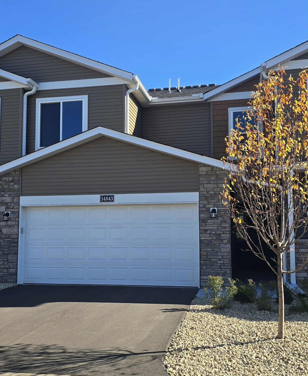 Pending $309,900 • Co-Listing Agent