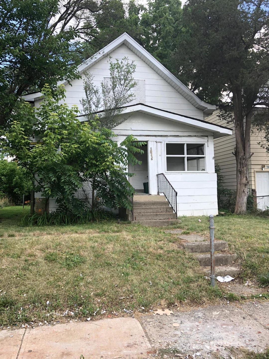 1946 Genessee Ave, Columbus, OH 43211 - photo 1