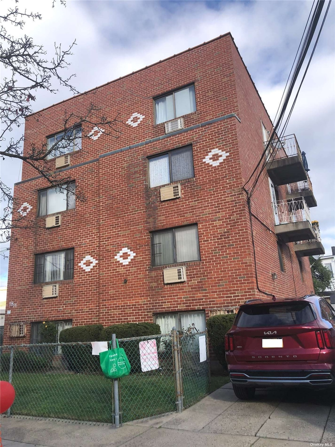 1811 123rd St Unit 4A  