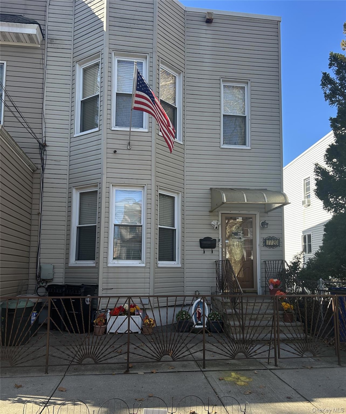 77-20 79th St, Flushing, NY 11385 - photo 1