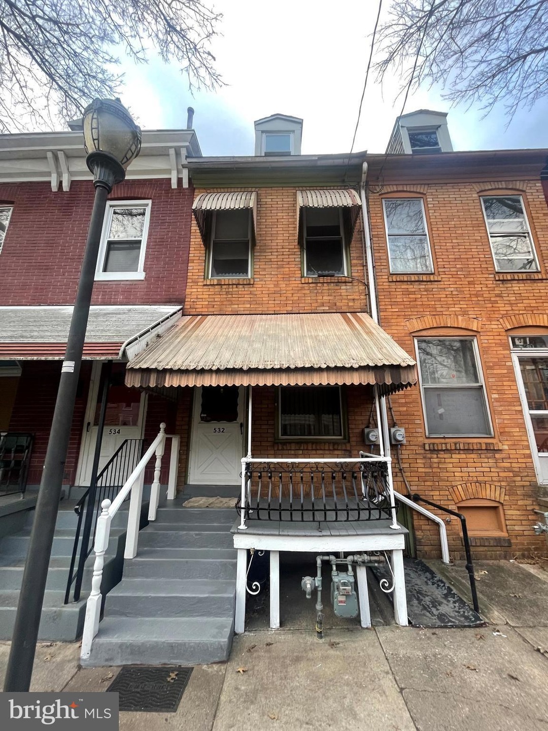 532 S 6th St, Reading, PA 19602 - photo 1