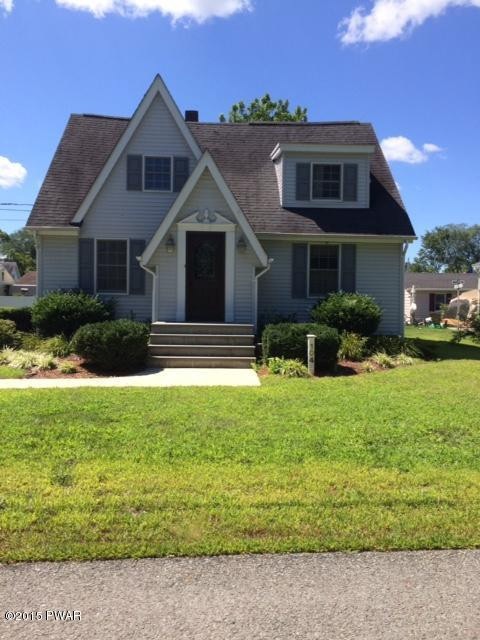 104 Maple Ave, Matamoras, PA 18336 - photo 1