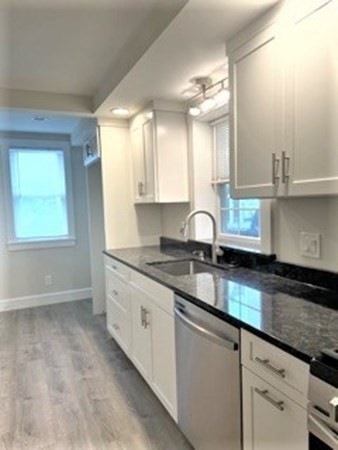 50 Pearl Ave unit 3, Winthrop, MA 02152 - photo 1