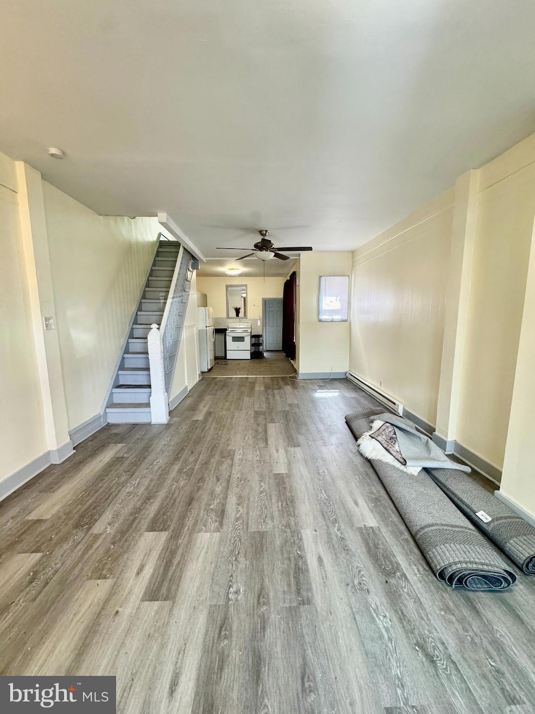For Rent $1,400/month
