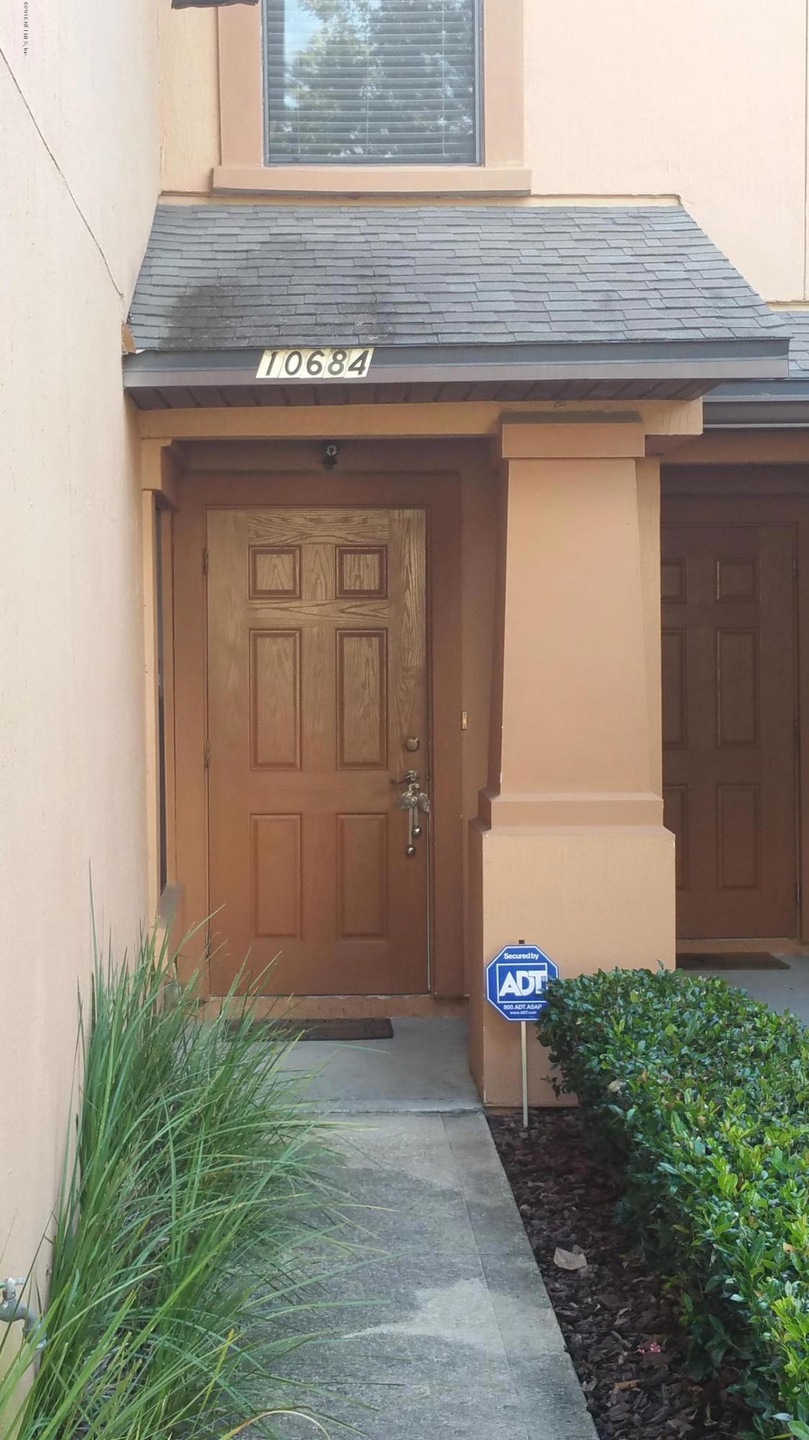 10684 Academy Park Dr, Jacksonville, FL 32218 - photo 1