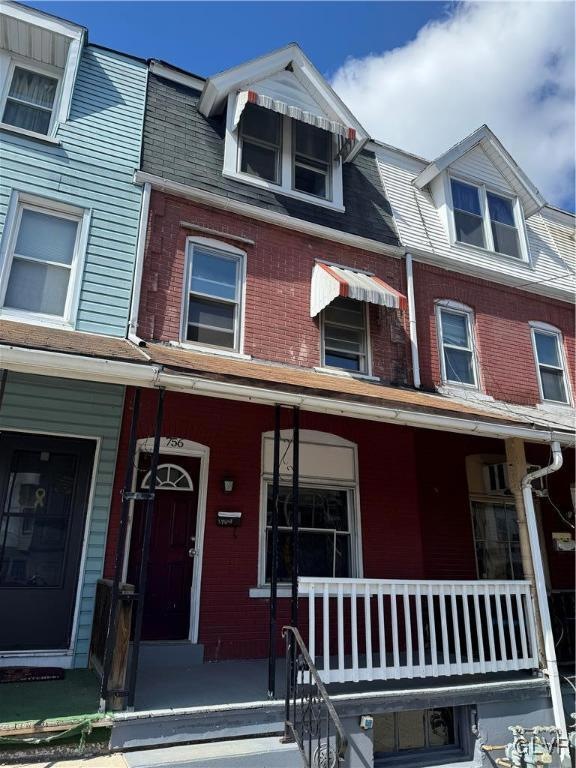 756 S Hall St, Allentown, PA 18103 - photo 1