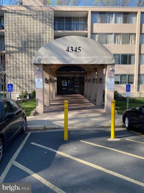 For Rent $1,900/month