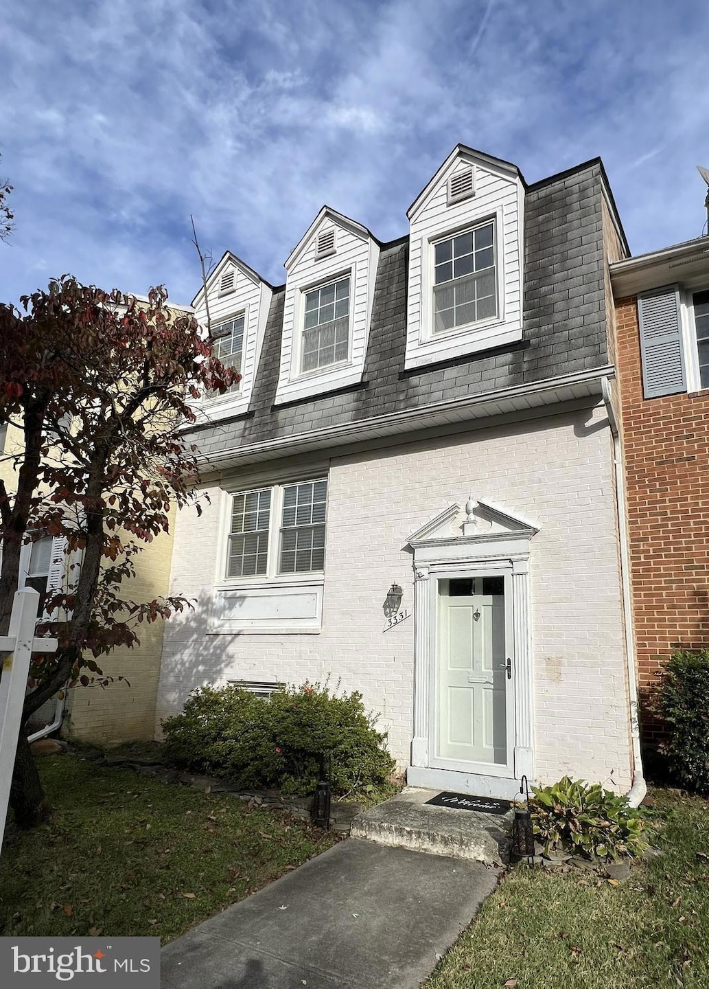 For Sale $585,000 • Co-Listing Agent