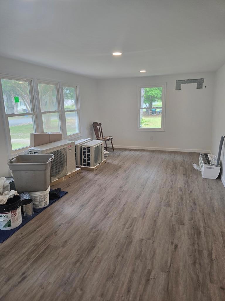 For Rent $1,325/month