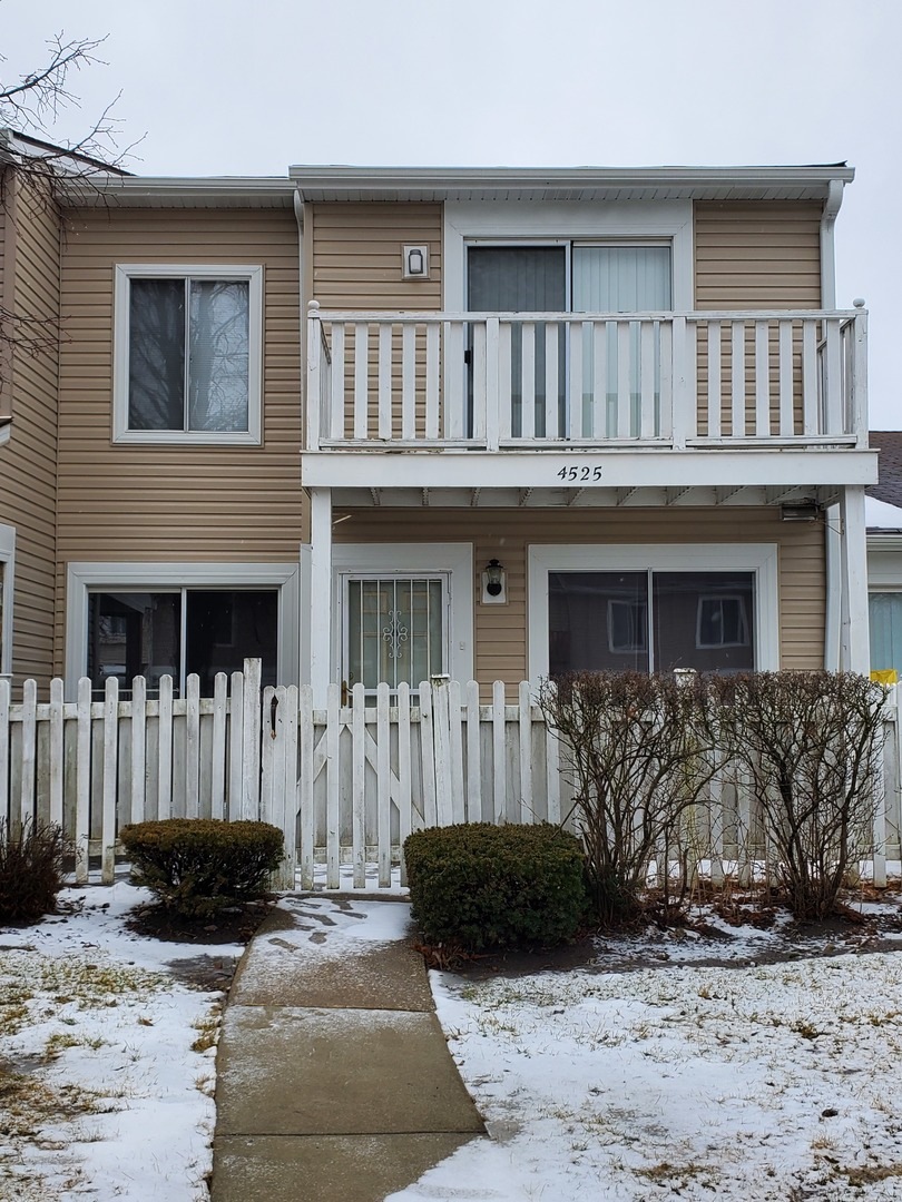 4525 Provincetown Dr, Country Club Hills, IL 60478 - photo 1