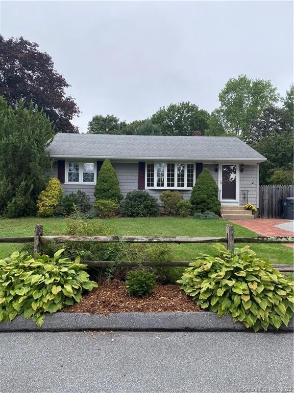 8 Overlook Ave, Mystic, CT 06355 - photo 1