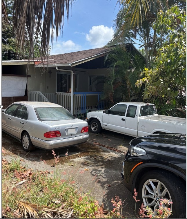 Under Contract $695,000