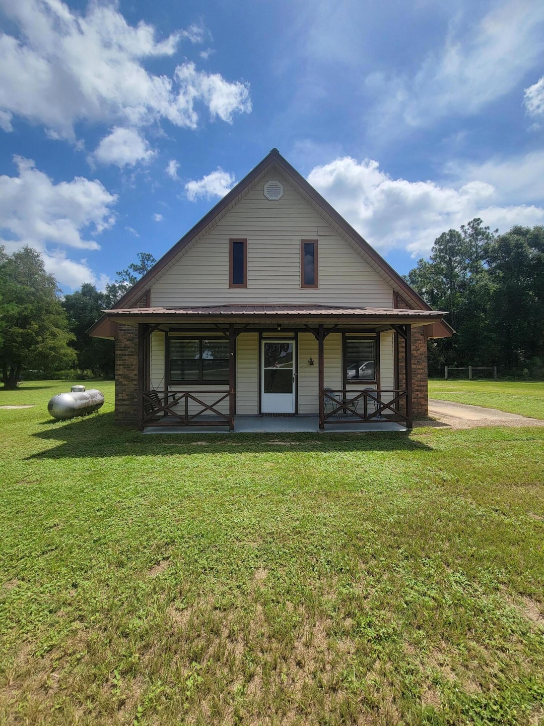 Pending $349,500 • Co-Listing Agent