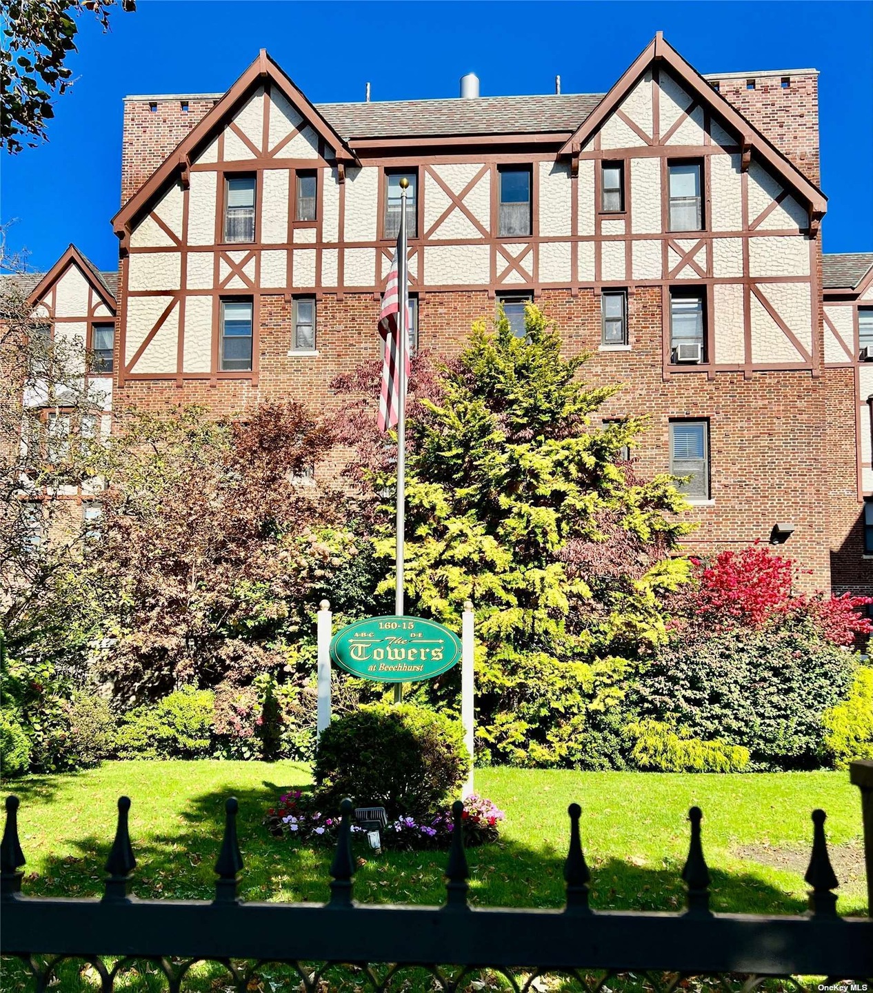 The Towers unit A202, Flushing, NY 11357 - photo 1