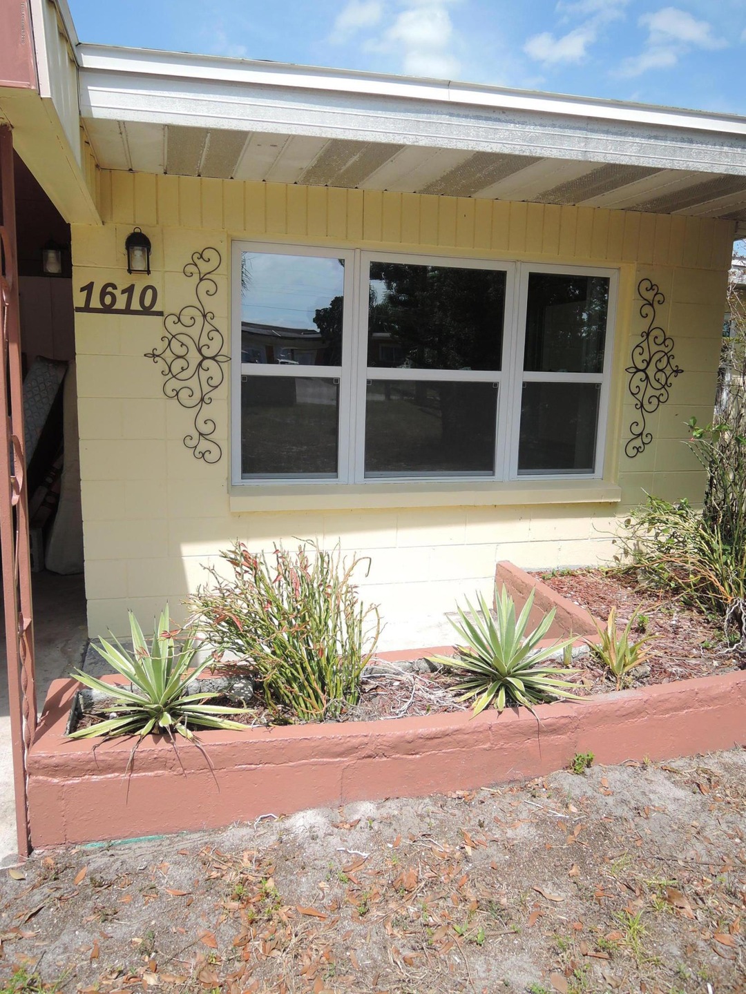 1610 Pinecrest Court