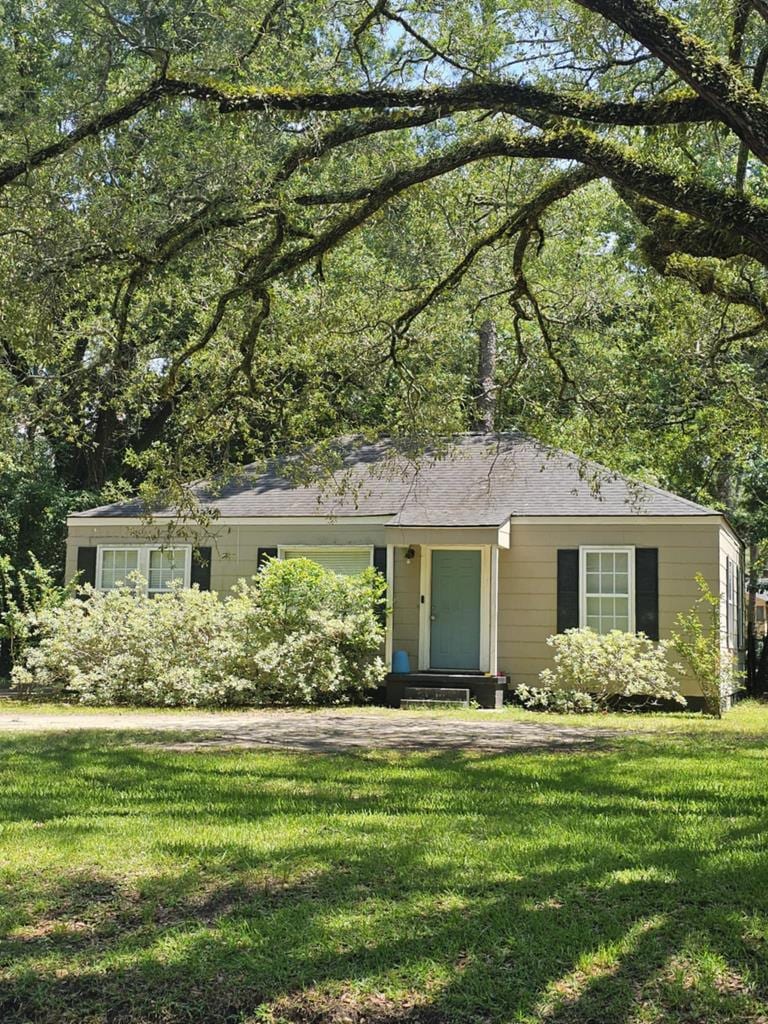For Sale $92,000 • Co-Listing Agent