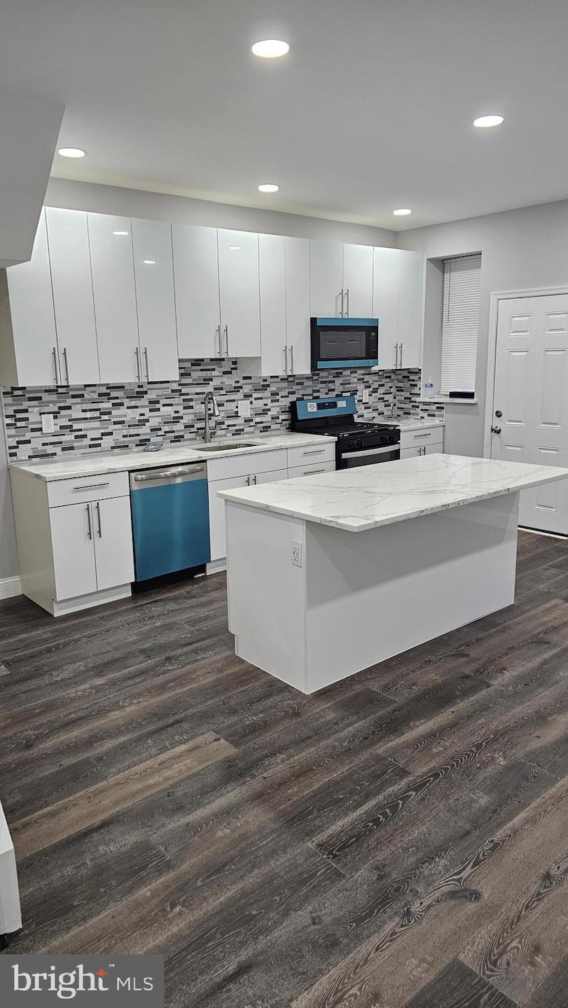 2815 N 24th St, Philadelphia, PA 19132 - photo 1