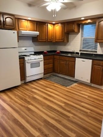 38 Faxon St unit 38, Newton, MA 02458 - photo 1