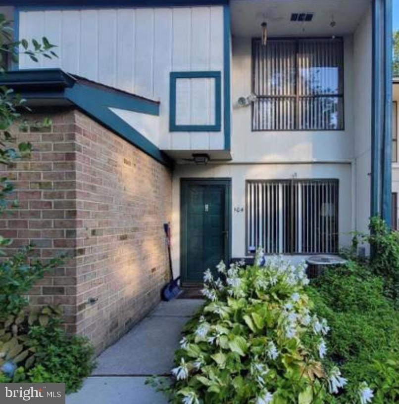 104 Timber Creek Rd, Lindenwold, NJ 08021 - photo 1