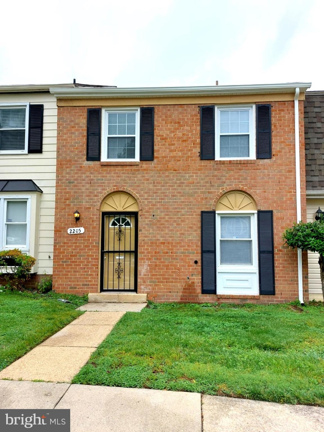 2205 Dawn Ln, Temple Hills, MD 20748 - photo 1
