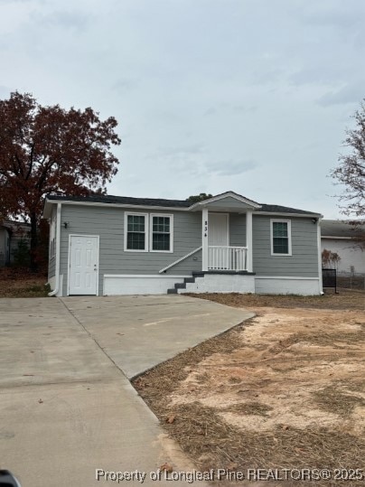 834 Shaw Mill Rd, Fayetteville, NC 28311 - photo 1