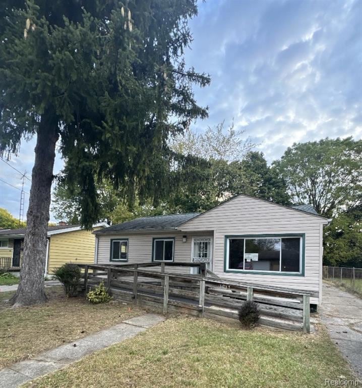 View of front facade