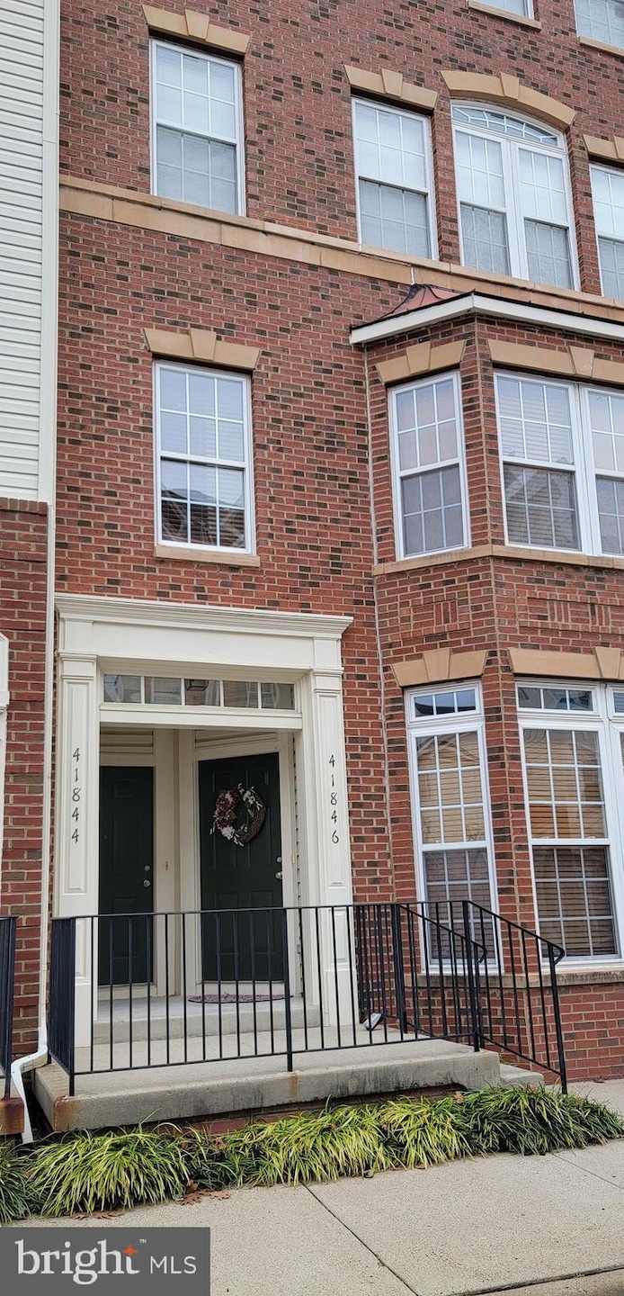 For Rent $2,750/month • Co-Listing Agent