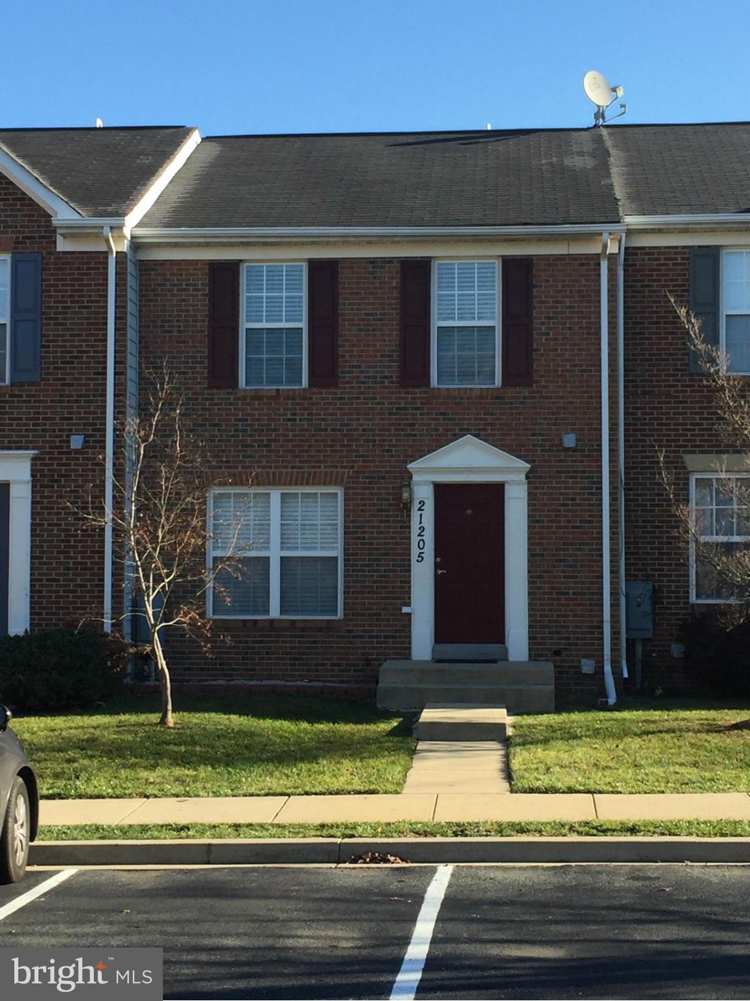 21205 Bunyan Cir, Germantown, MD 20876 - photo 1