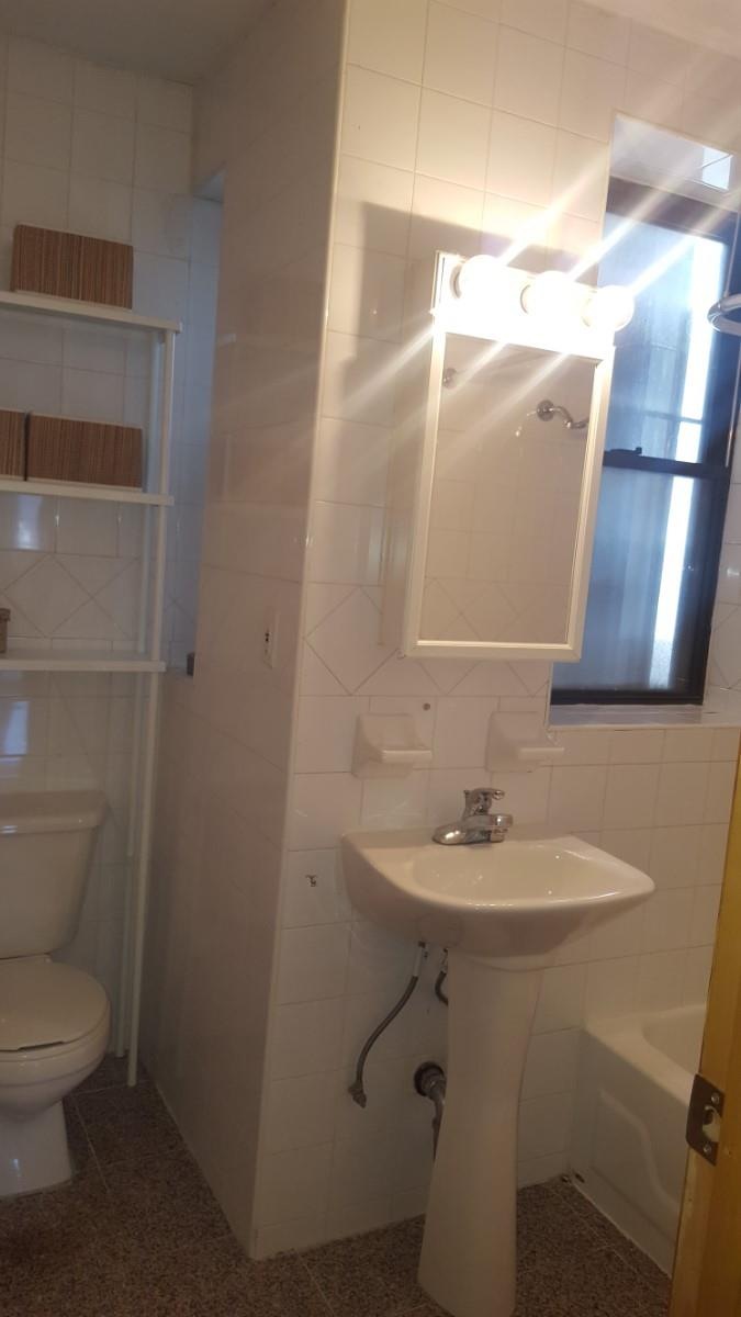 154 Mott St unit 5-B, New York, NY 10013 - photo 1