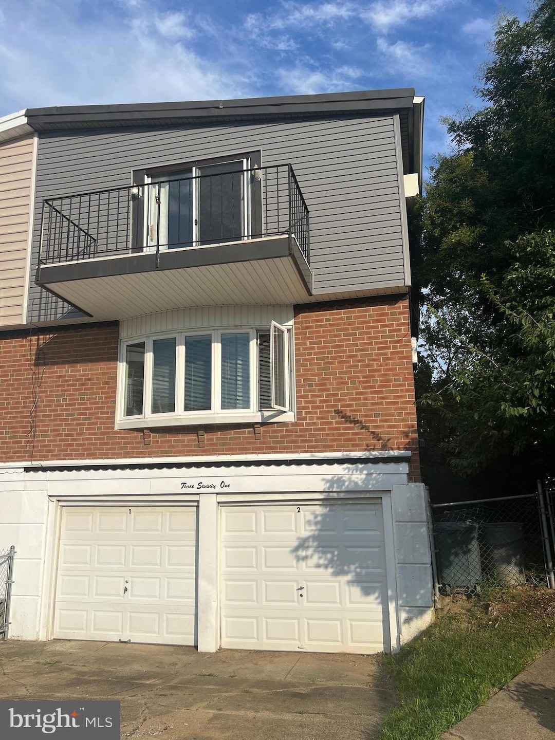 371 Avon St unit 2, Philadelphia, PA 19116 - photo 1