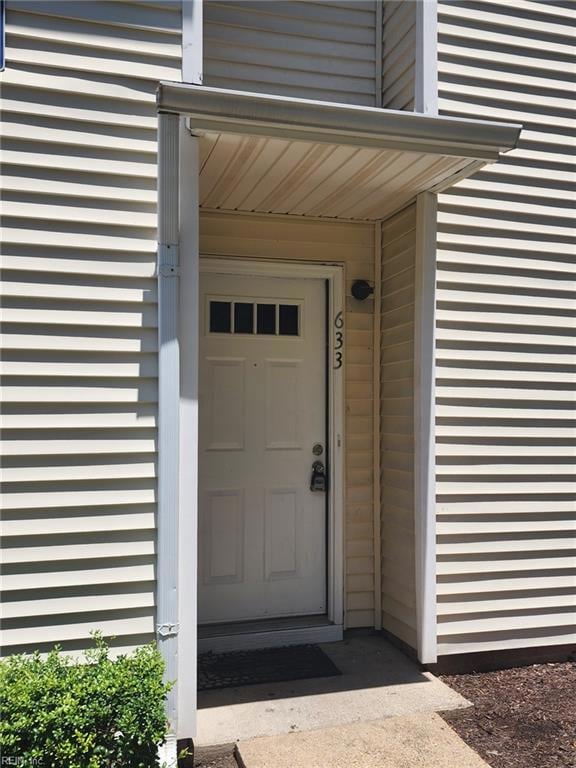 FRONT EXTERIOR